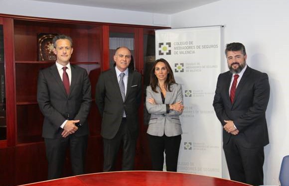 Caser y el Colegio de Valencia firman la renovación